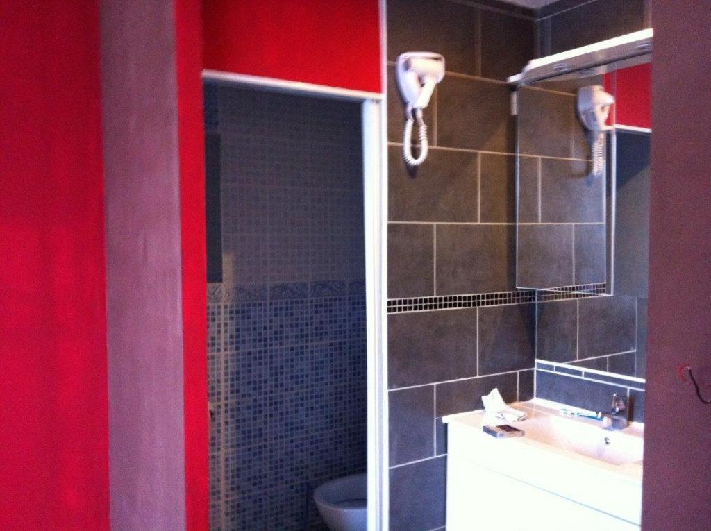 News Hotel Carnon-Plage Bilik gambar